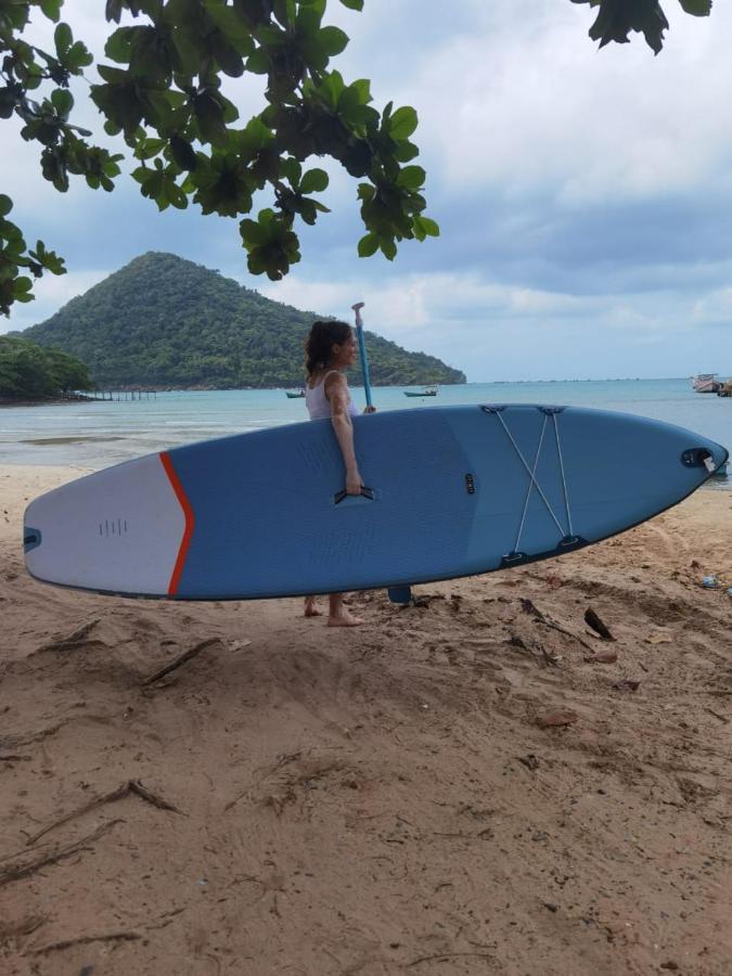 The Hornbill Hostel Koh Rong Sanloem Exterior photo